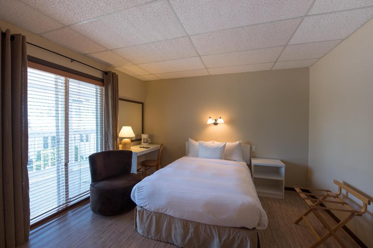Carleton-sur-Mer Hotel Aquamer מראה חיצוני תמונה