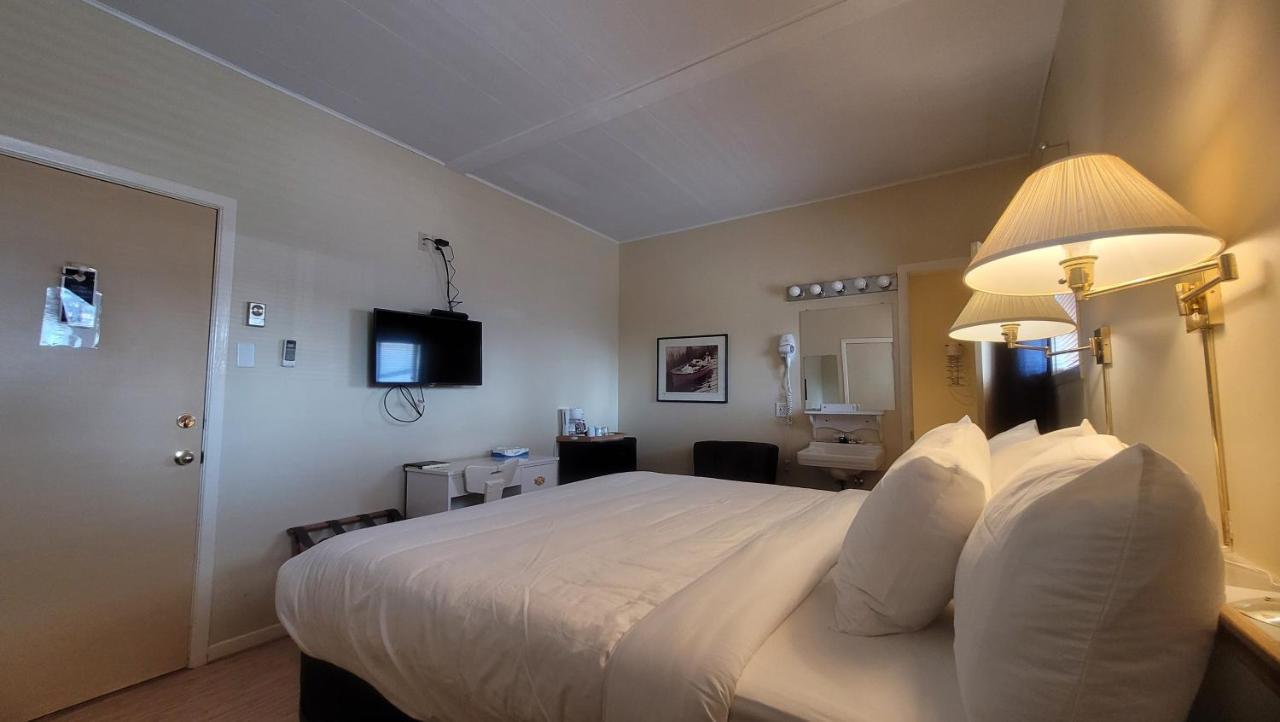 Carleton-sur-Mer Hotel Aquamer מראה חיצוני תמונה