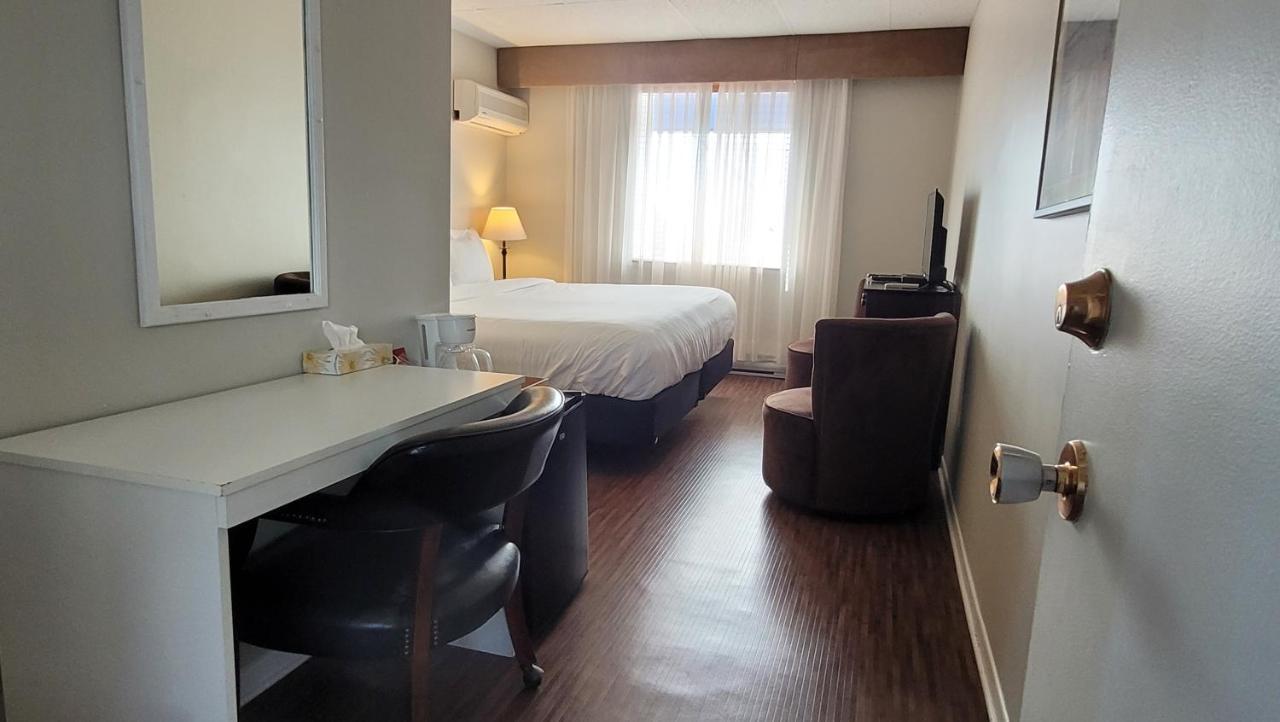 Carleton-sur-Mer Hotel Aquamer מראה חיצוני תמונה
