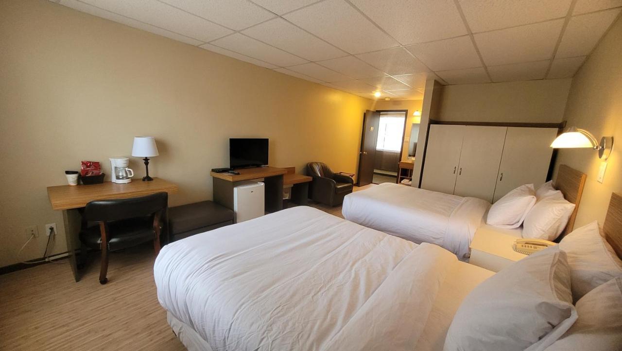 Carleton-sur-Mer Hotel Aquamer מראה חיצוני תמונה