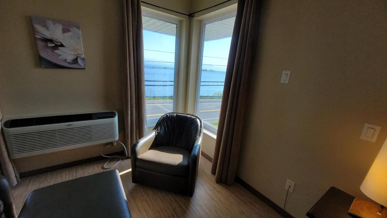 Carleton-sur-Mer Hotel Aquamer מראה חיצוני תמונה