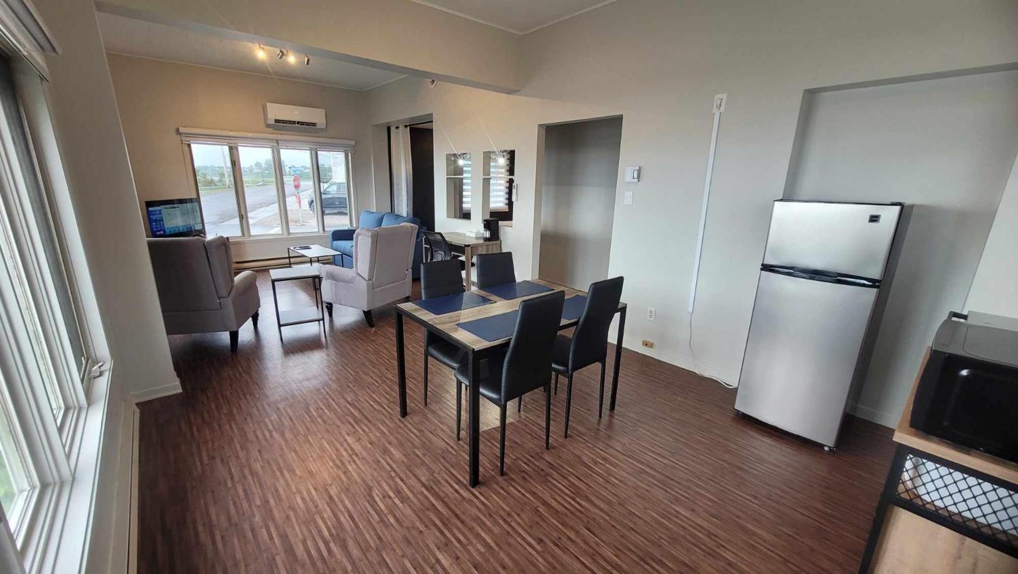 Carleton-sur-Mer Hotel Aquamer מראה חיצוני תמונה