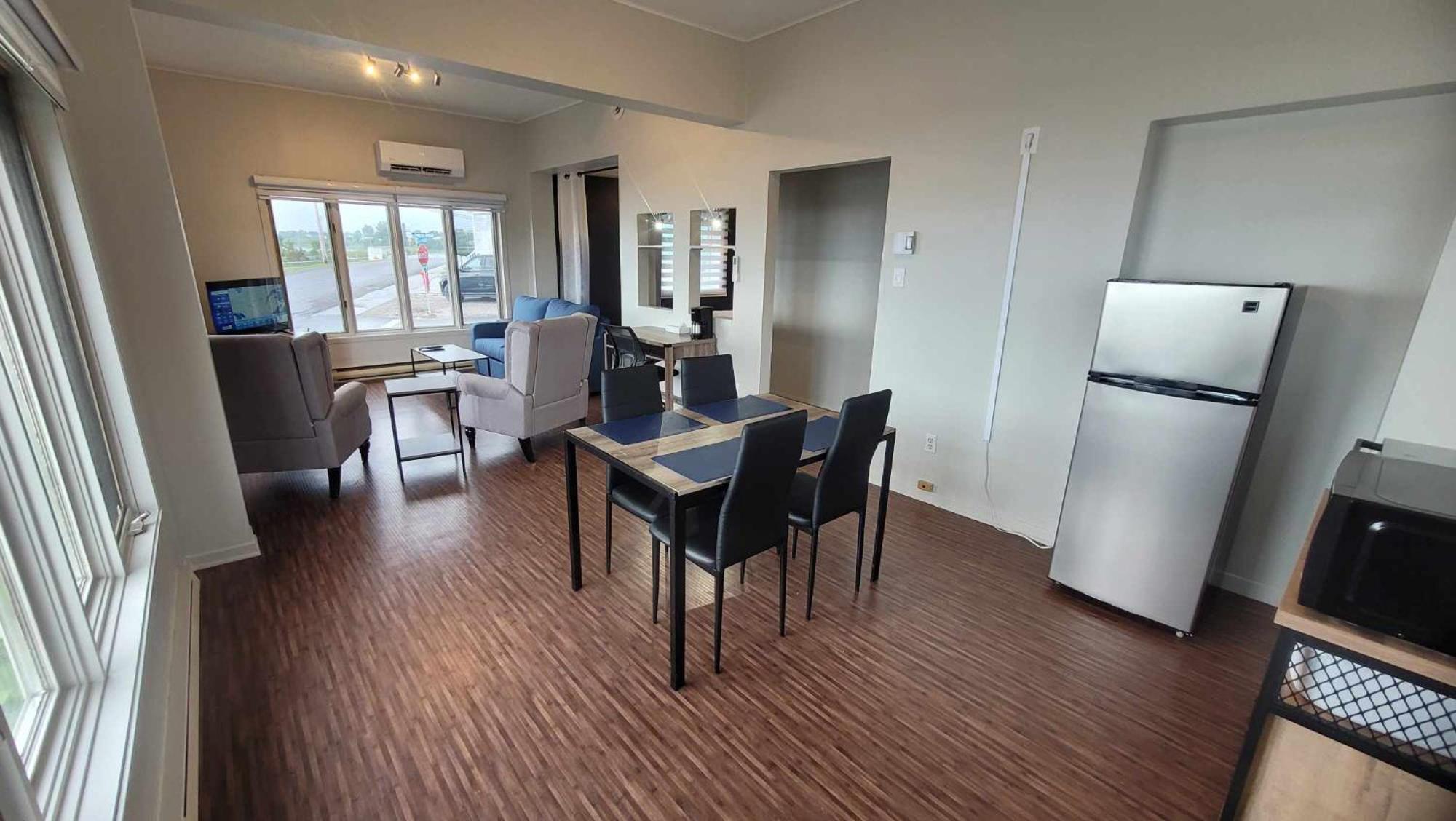 Carleton-sur-Mer Hotel Aquamer מראה חיצוני תמונה
