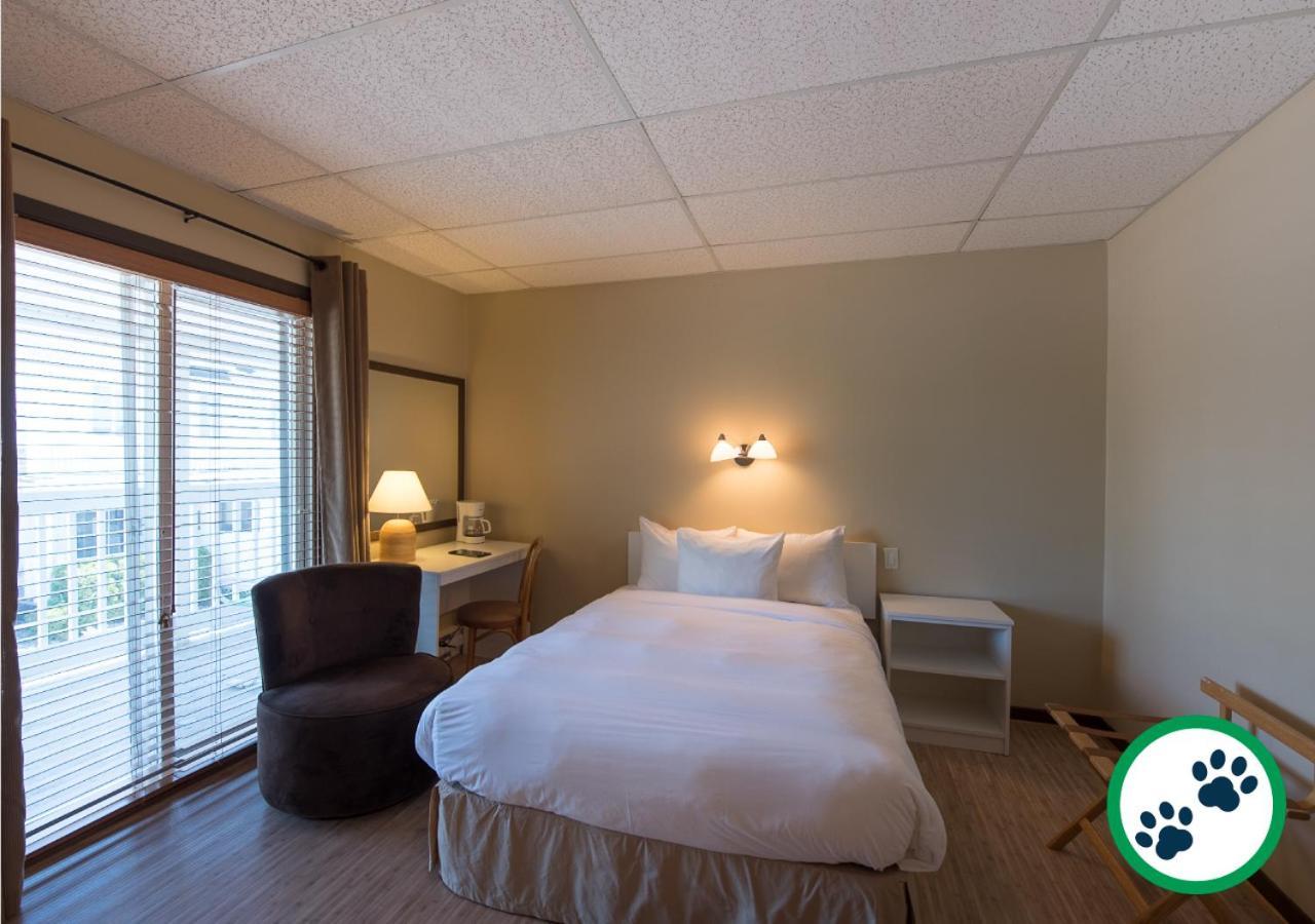 Carleton-sur-Mer Hotel Aquamer מראה חיצוני תמונה