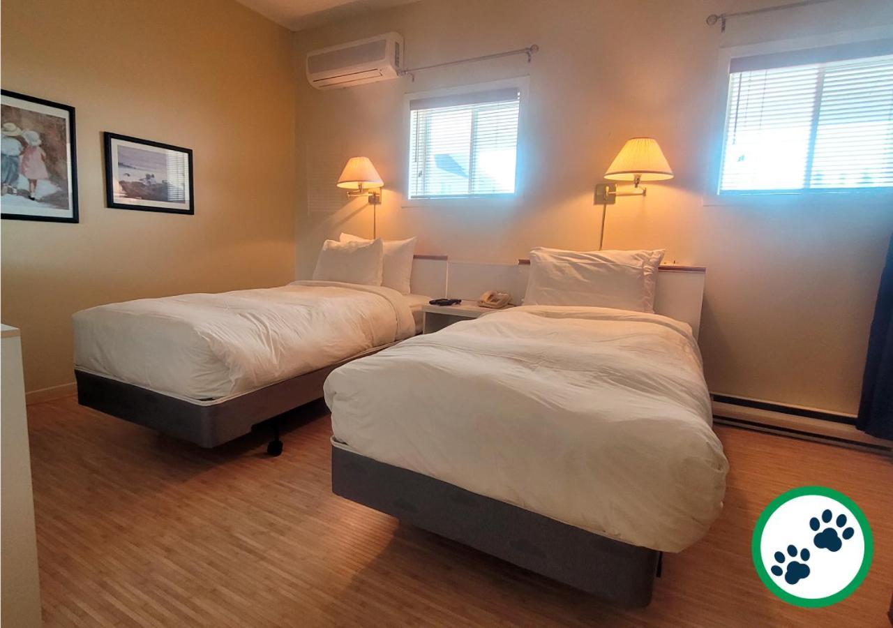 Carleton-sur-Mer Hotel Aquamer מראה חיצוני תמונה