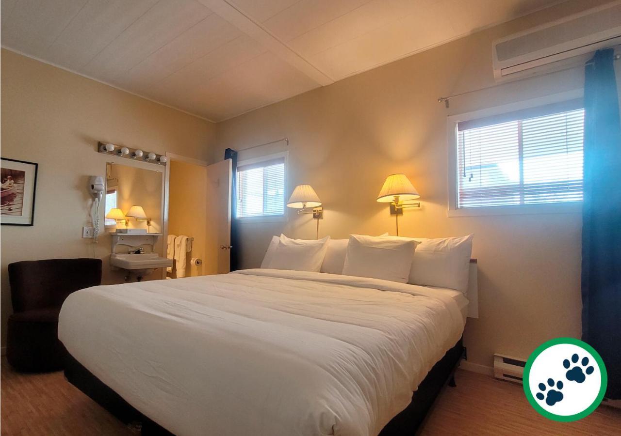 Carleton-sur-Mer Hotel Aquamer מראה חיצוני תמונה