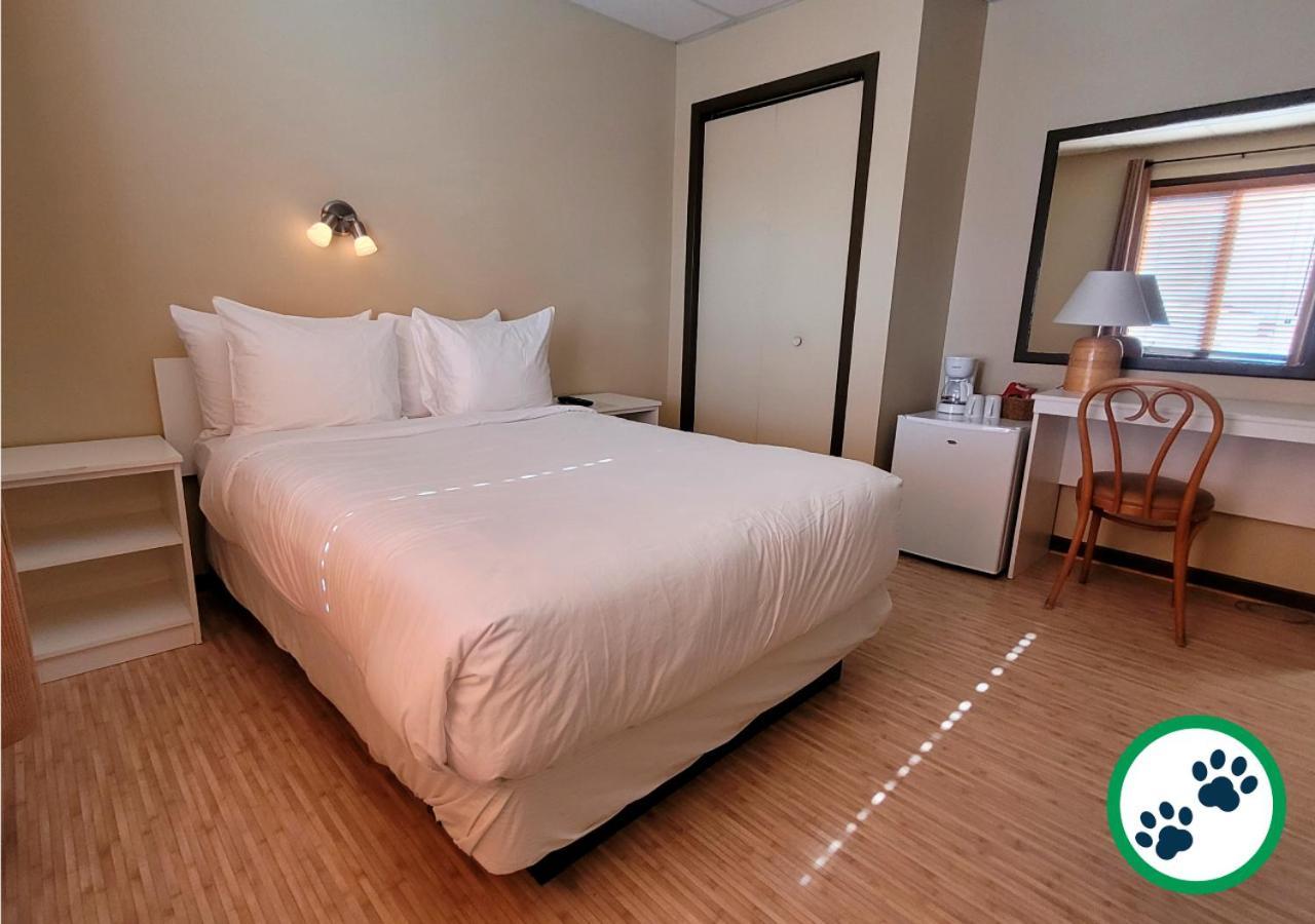 Carleton-sur-Mer Hotel Aquamer מראה חיצוני תמונה